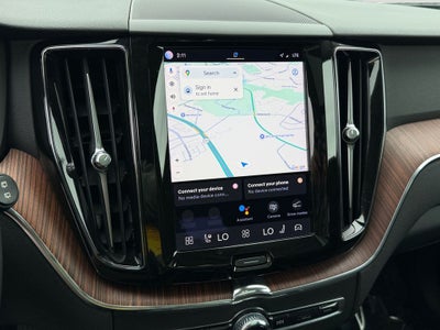 2023 Volvo XC60 B5 Plus Bright Theme